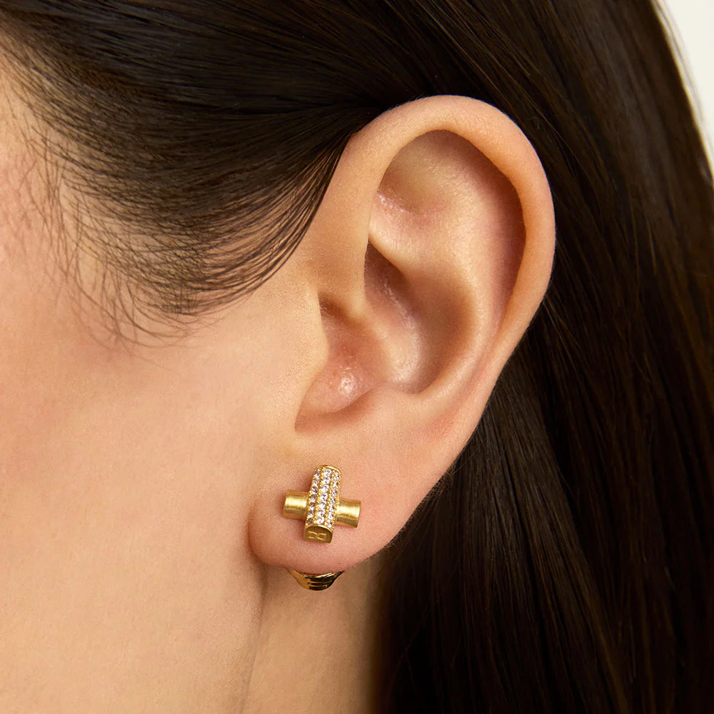 Juliette Pave Studs - Gold