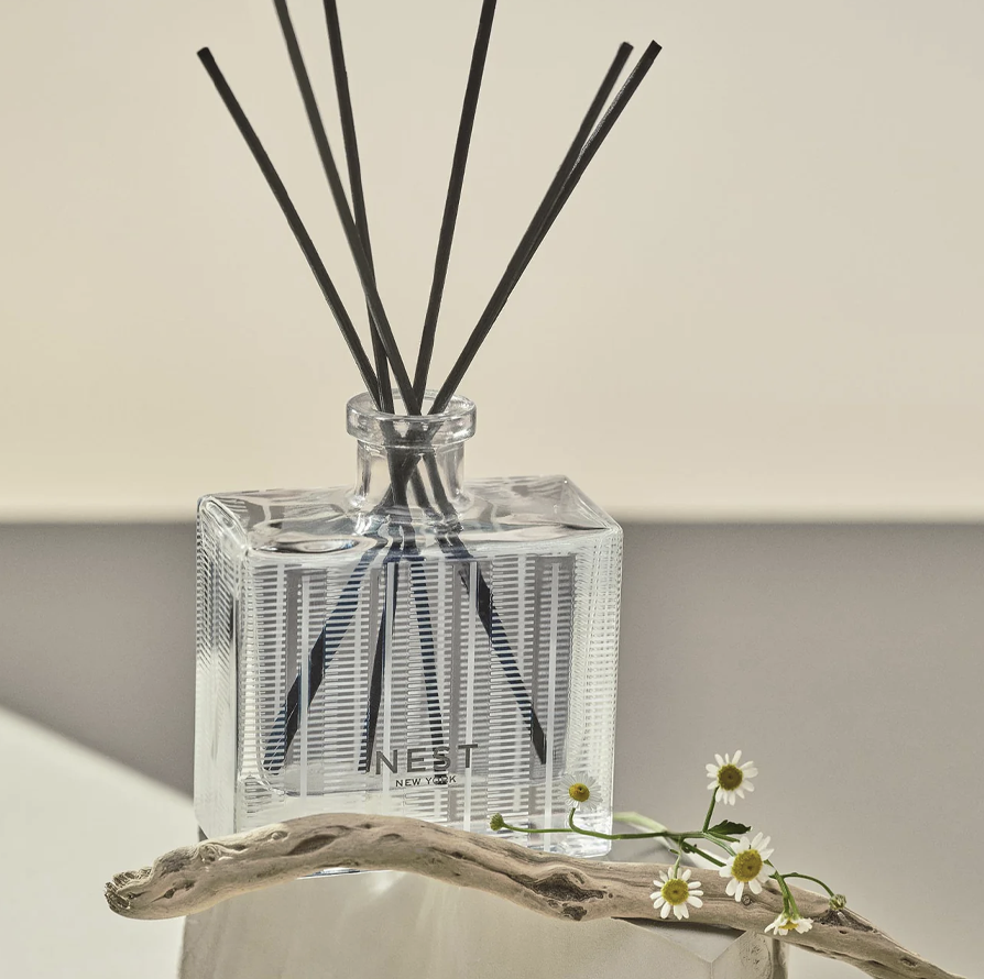 Nest Driftwood & Chamomile Reed Diffuser