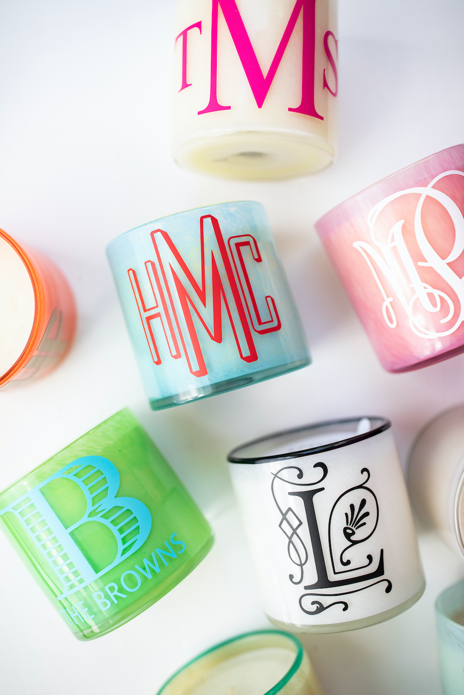 LAFCO 15.5 oz Foyer (Amber Black Vanilla) Candle