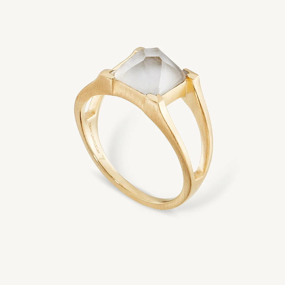 Petite Plaza Ring - Iridescent Pearl