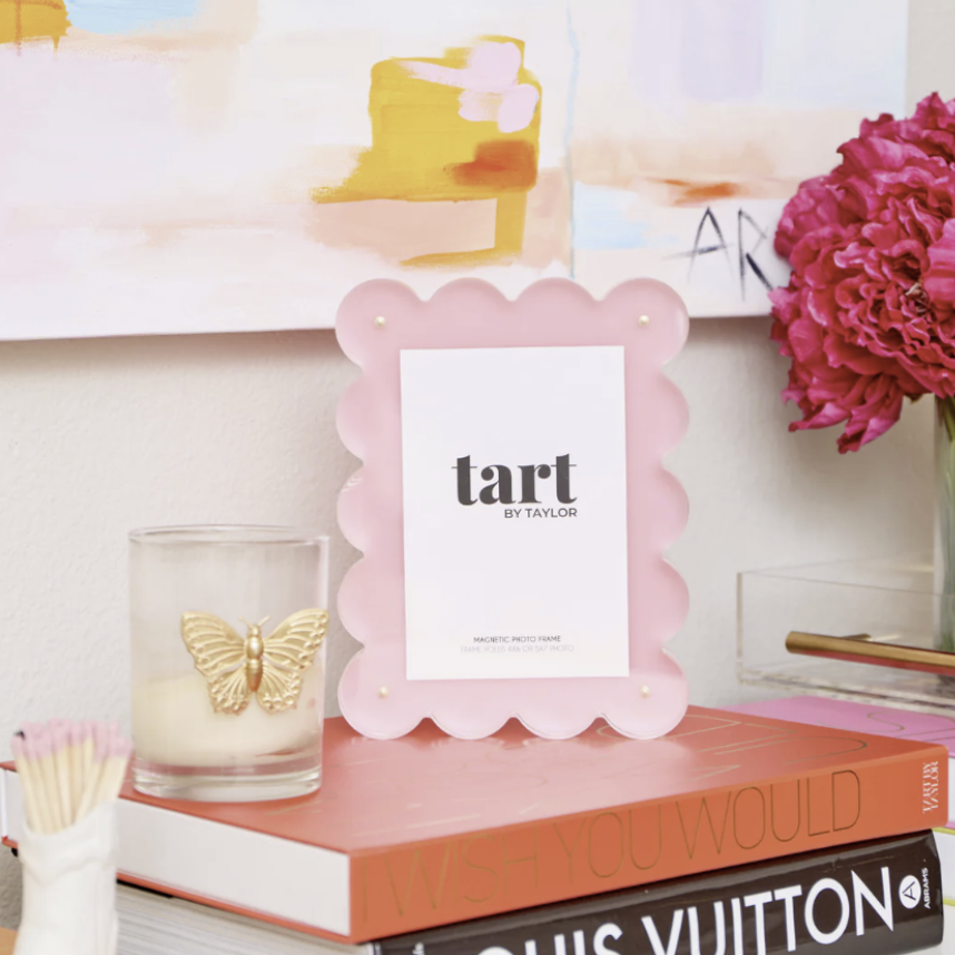 Light Pink Scalloped Acrylic Frame