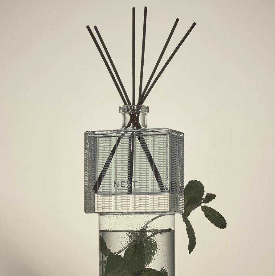 Nest Wild Mint & Eucalyptus Reed Diffuser