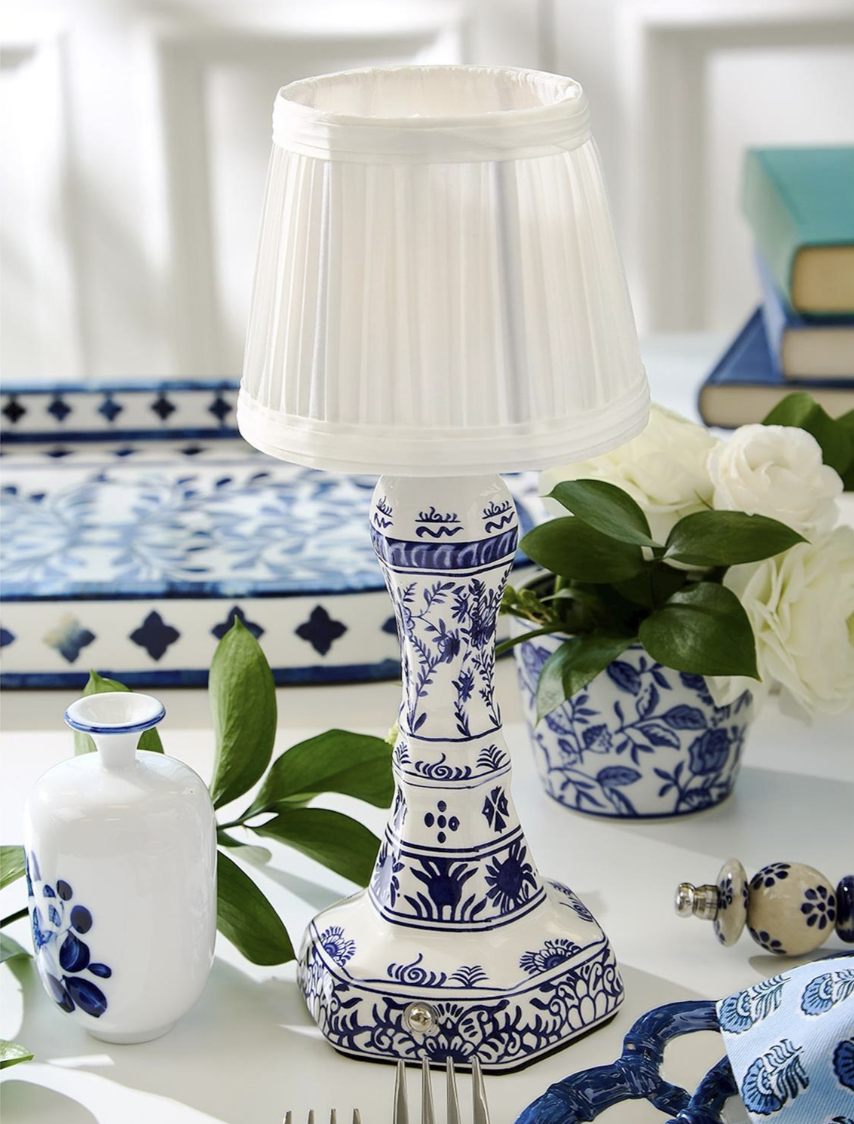 Cordless Chinoiserie Table Lamp